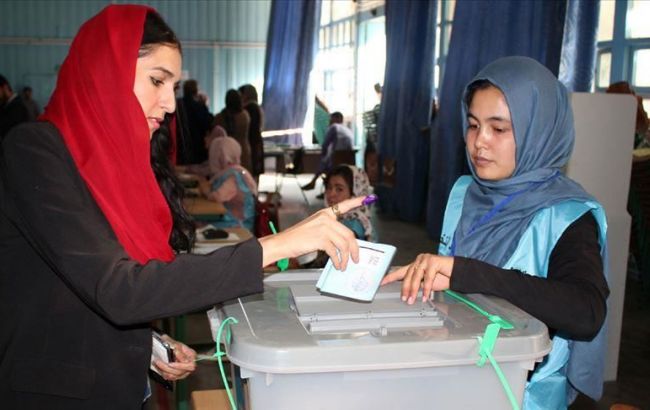 В Афганистане продлили президентские выборы