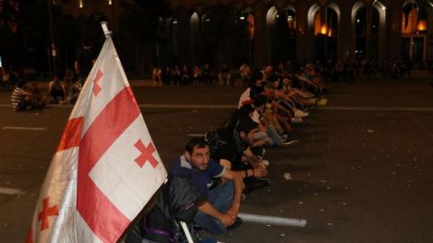 В Грузии начался протестный автопробег