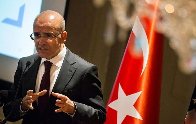 Уряд Туреччини обіцяє дотримуватися верховенства права, попри НС