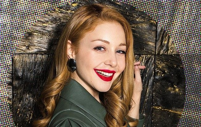 Гордость мамы: Тина Кароль умилила сеть фото стильного сына-школьника