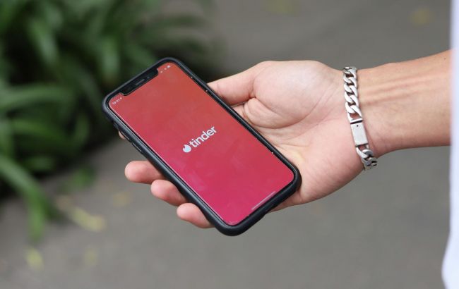 Сервис знакомств Tinder прекратит работу в России до 30 июня