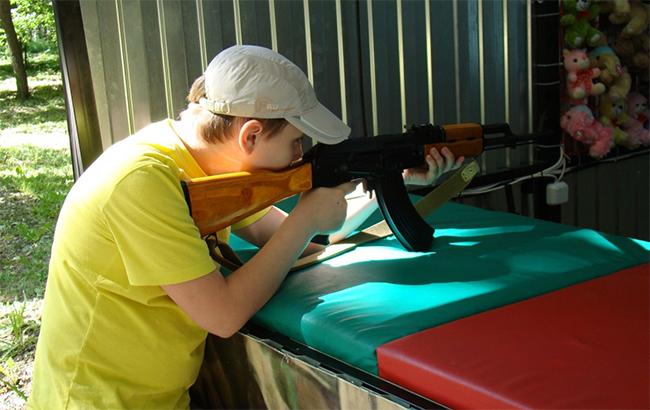 Порошенко подписал закон о спортивном оружии