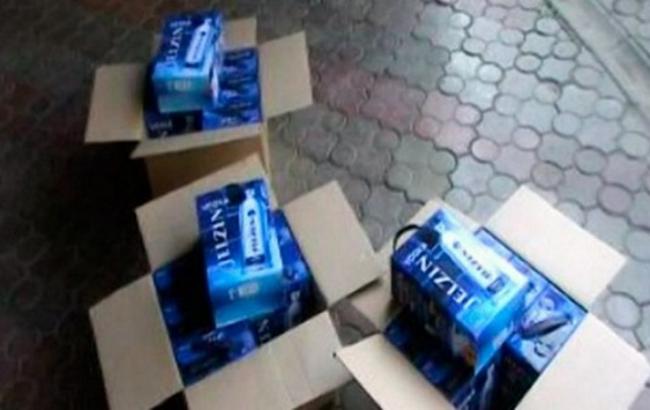 У Сумській обл. прикордонники із застосуванням зброї затримали два авто з контрабандою з РФ, - ДПСУ