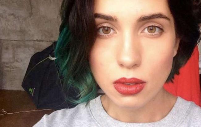 Участница "Pussy Riot" покрасовалась в Верховной Раде