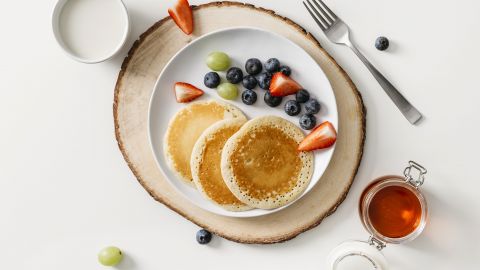 Ученые рассказали, в какое время лучше завтракать