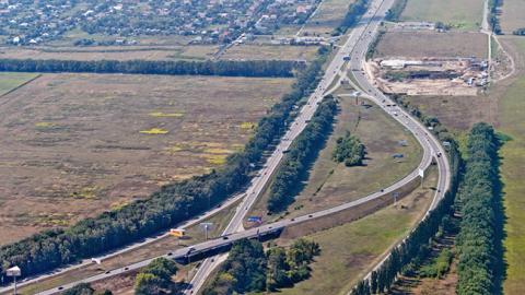 МІУ попереджає про затримки руху транспорту на Бориспільському шосе