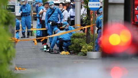 В Японии неизвестный набросился с ножом на&nbsp;школьников, есть жертвы