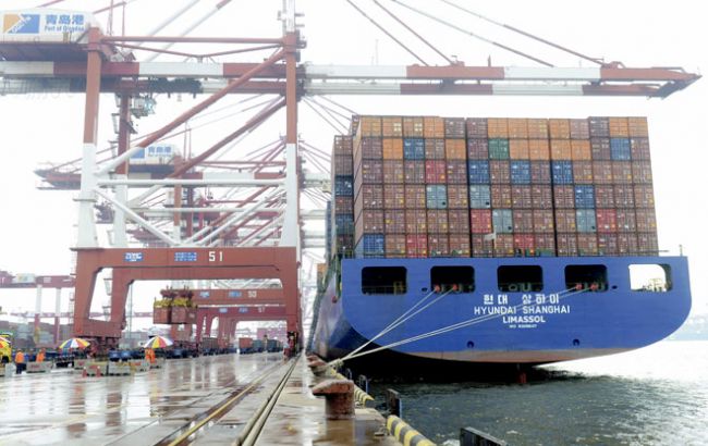 Китай відзвітував про рекордне за шість років падіння експорту