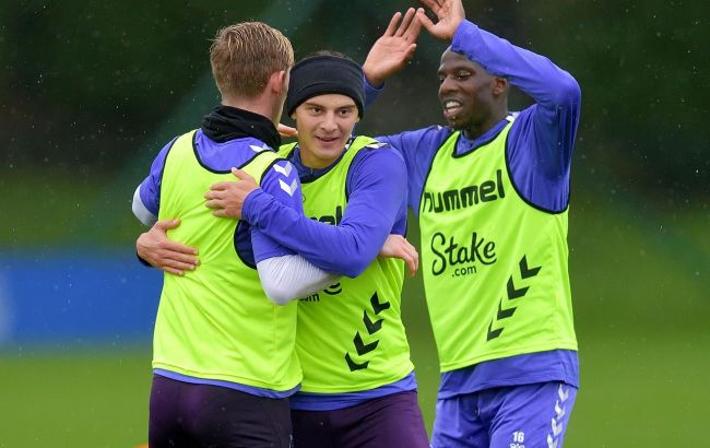 Коллекционеры украинцев. Американцы купили "Эвертон" Миколенко после "Дженоа" Малиновского