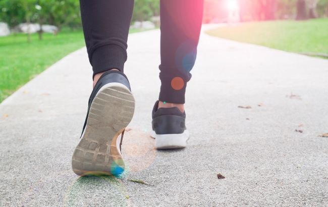 Сколько калорий вы сожжете, пройдя от 7 до 10 тысяч шагов? Ответ вас точно удивит