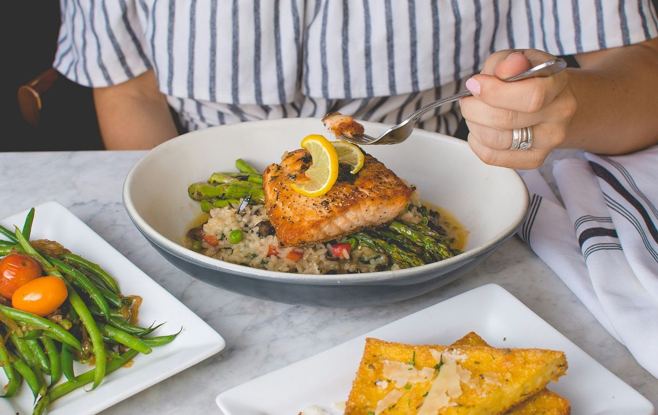 Як скинути пару кілограмів за місяць без жодних дієт: названо простий секрет