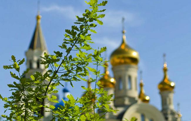 Троица 2015: украинцы получат дополнительный выходной 1 июня