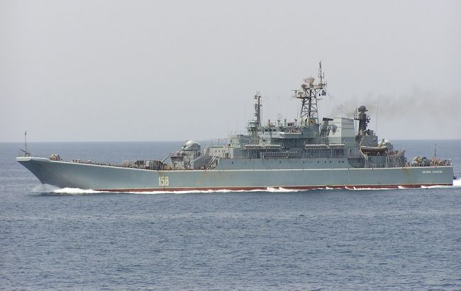 Офіційно. Україна знищила російський великий десантний корабель"Цезар Куніков"