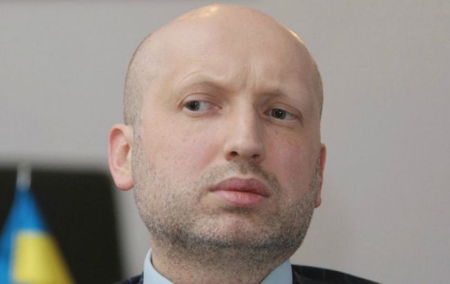 Турчинов назвав заяву про "пропозицію" Порошенка щодо Донбасу болючими мріями РФ