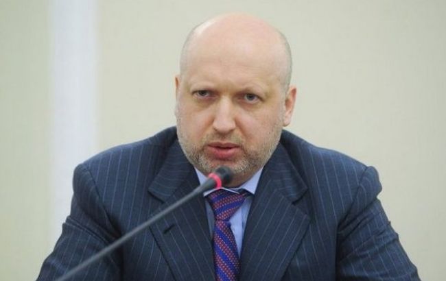 Турчинов: сили АТО повернуть техніку на позиції в разі системних порушень перемир'я