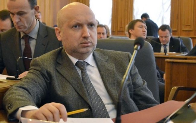КСУ просят вызывать свидетелями Турчинова и 231 нардепа по делу о люстрации