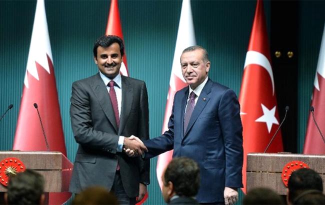 Турция разместит дополнительный военный контингент в Катаре