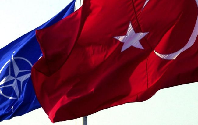 Франція і Німеччина виступили проти проведення саміту НАТО в Туреччині, - джерело