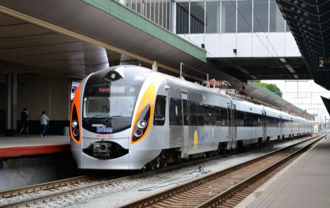 "Укрзалізниця" компенсувала вартість квитків пасажирам "потяга з Саакашвілі"