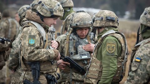 Оккупанты продвинулись на пяти направлениях: карты ISW