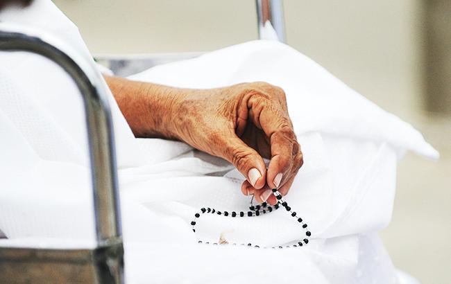 В Киеве родственники бросили 90-летнюю женщину в больнице на девять месяцев