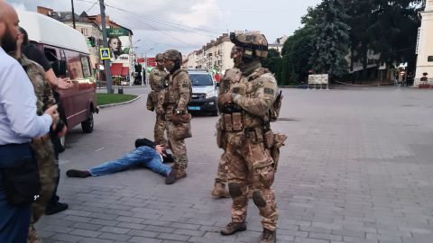 Експерти розкритикували дії поліції у справах з луцьким і полтавським захоплювачами