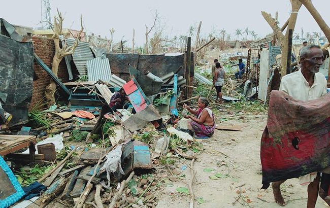 Число жертв циклону в Індії та Бангладеш перевищило 40 осіб