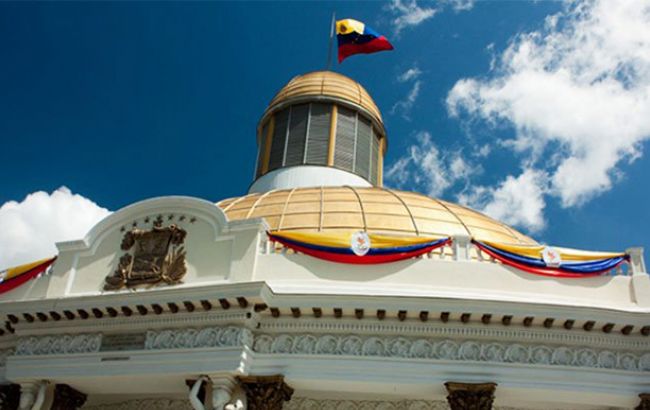 Венесуела оголосила персонами нон грата бразильського та канадського чиновників