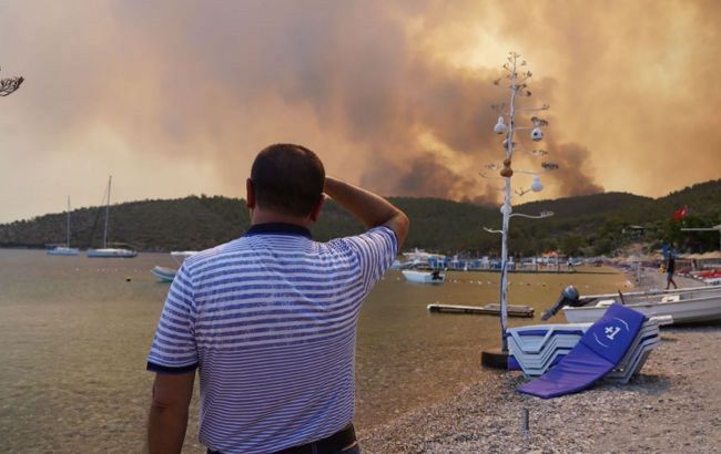 Пожары в Турции, Греции, Италии влияют на погоду в Украине, - Гидрометцентр