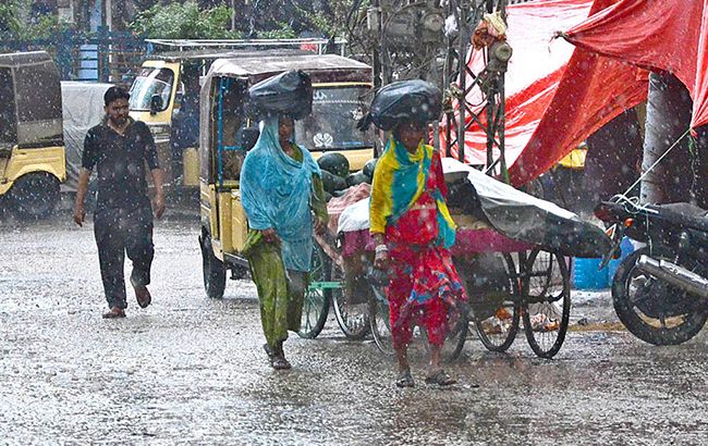 В Пакистане погибли десятки человек из-за проливных дождей