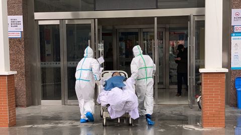 В Китае наблюдается новая вспышка COVID-19, свыше 100 млн человек отправили на карантин