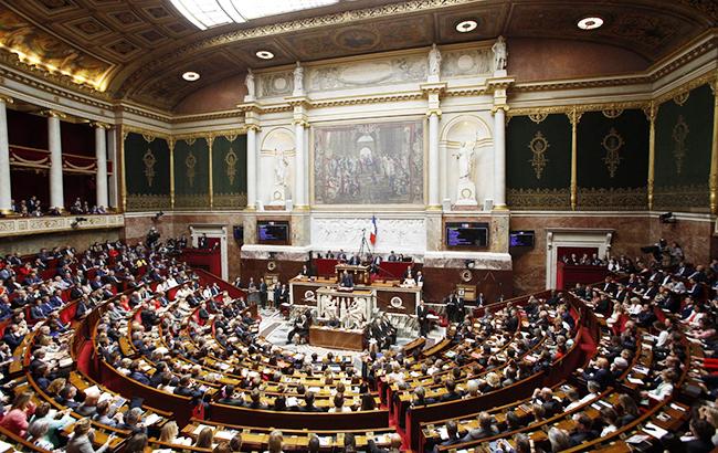 Во Франции хотят сократить число депутатов парламента почти на треть