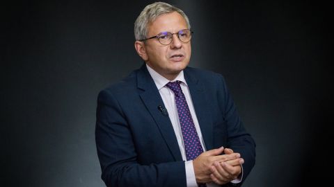 Варіантів "продуктових чеків" може бути з десяток: радник президента пояснив ідею