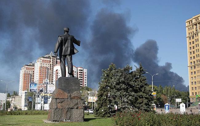 "К нам сваливают весь "мусор": жители Донецка высказались об оккупационной власти