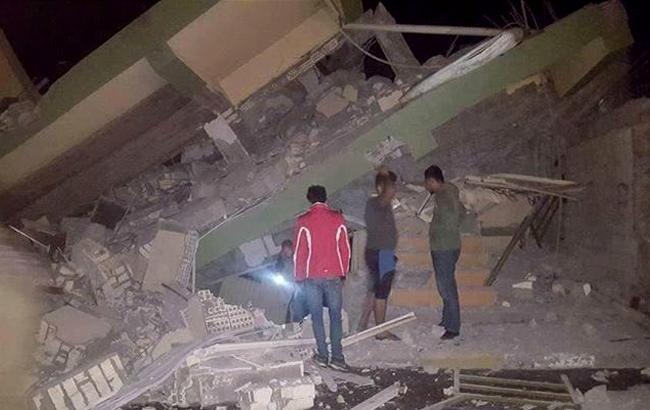 Землетрясение на границе Ирана и Ирака: более 300 человек погибли