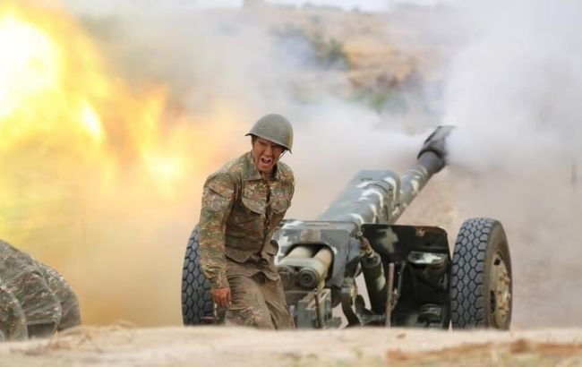 Вірменія вирішила поки не скасовувати воєнний стан