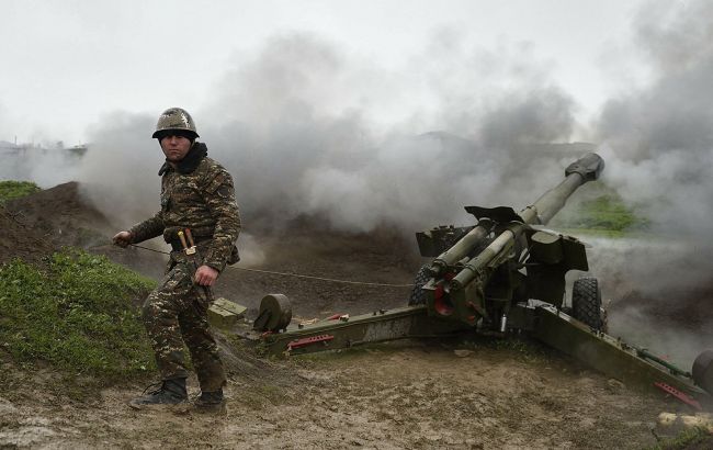 Поранений у Нагірному Карабасі французький журналіст у тяжкому стані