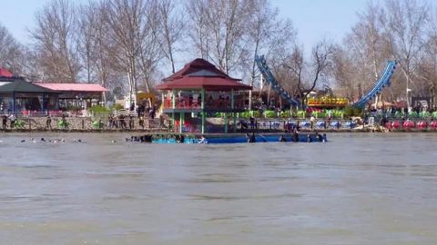 В результате крушении парома в Ираке погибли 60 человек