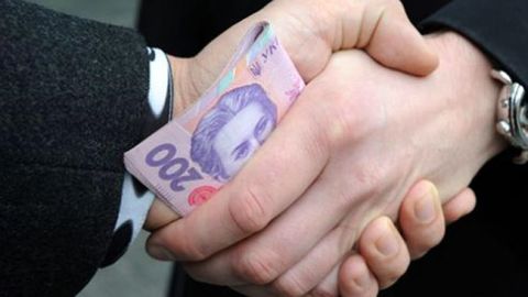 В Днепропетровской области задержали заммэра на взятке