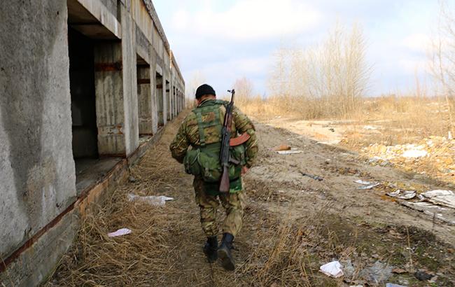 В зоне АТО в течение дня ранены 2 украинских военных, - штаб