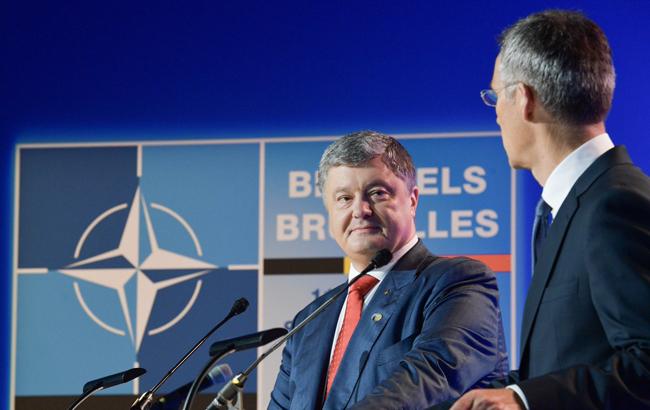 Санкции против РФ должны продлить уже сегодня, - Порошенко