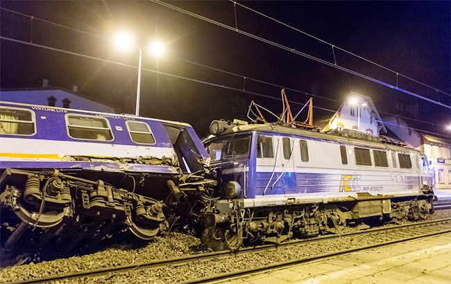 В Польше при столкновении поездов пострадали 28 человек