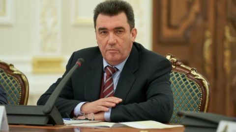 В СНБО заявили о 7 версиях авиакатастрофы в Иране