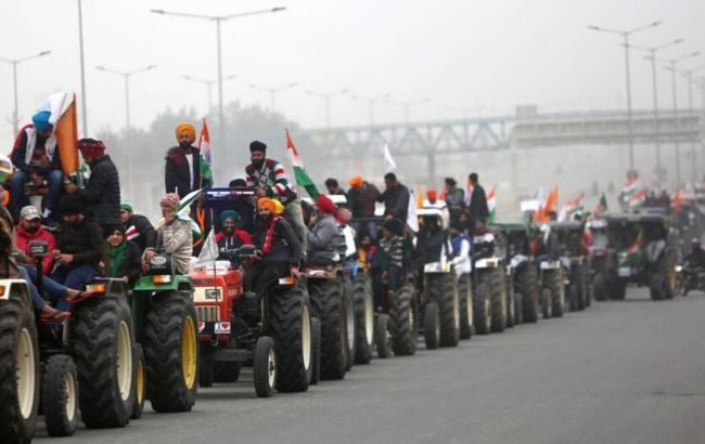 Протесты в Индии: силовики решили отключить интернет