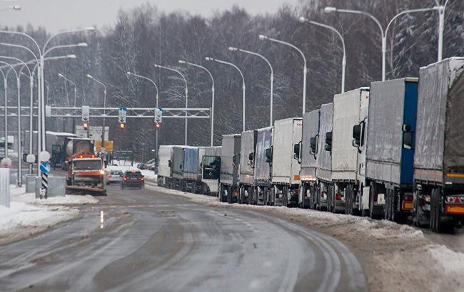 Польща видала Україні додаткові 4 тис. транзитних дозволів