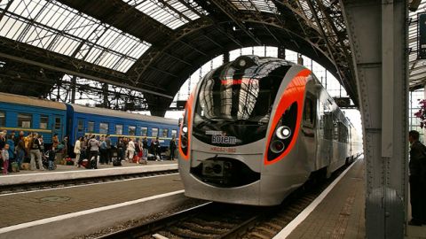 Укрзалізниця вирішила порадувати пасажирів: про що мова