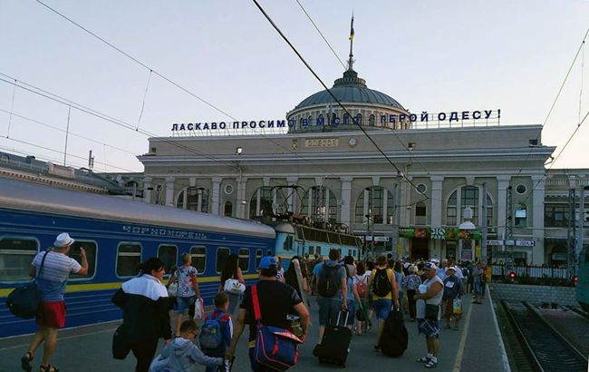 Укрзализныця запустила дополнительные поезда: куда можно уехать