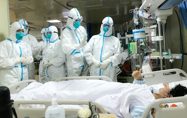 У Китаї число жертв коронавірусу перевищила 3 тис. людей