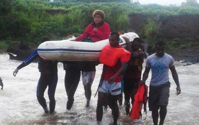 На Фиджи обрушился ураган, есть жертвы