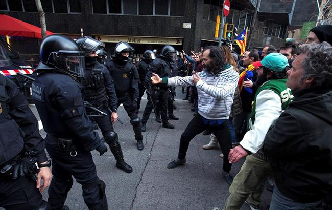 Протести в Каталонії: кількість постраждалих активістів перевищила 100